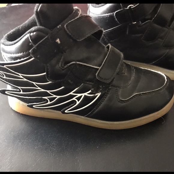 Light up sneaker - Picture 6 of 7